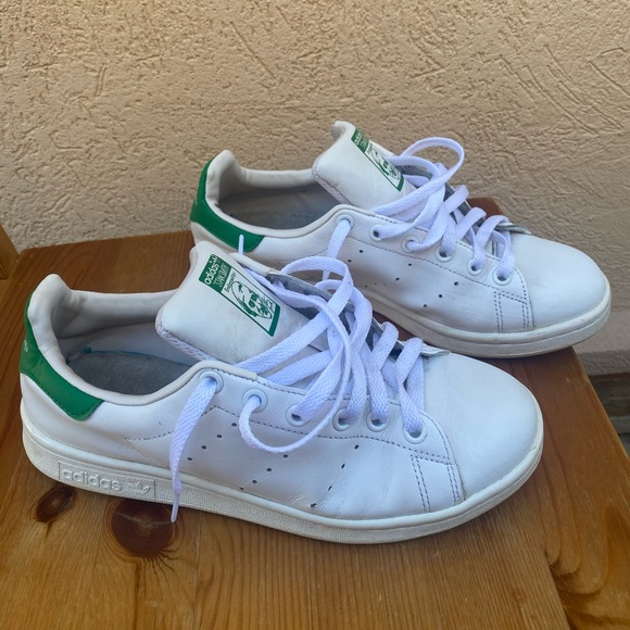 Adidas Stan Smith Shoes - Picture 8 of 8